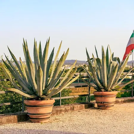 Il Casale Lonato - By Host4U Aparthotel Exterior photo